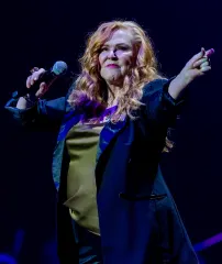 Carol Decker