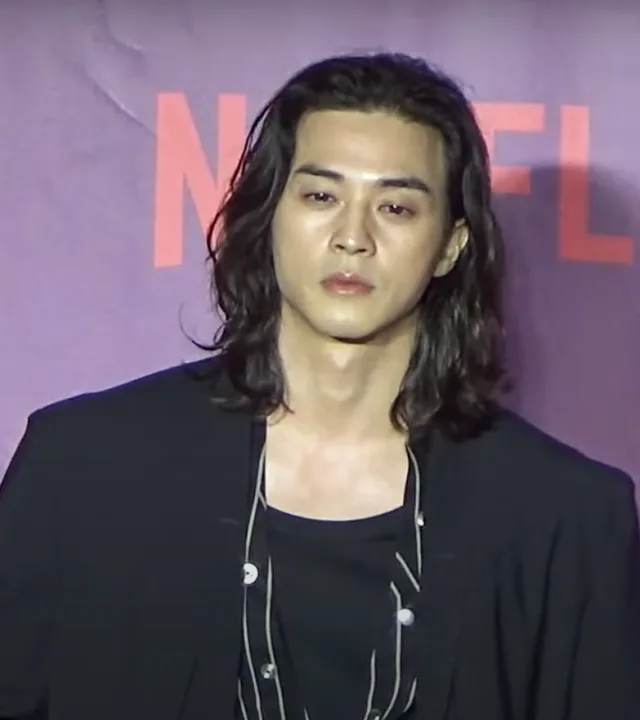 キム・ジフン