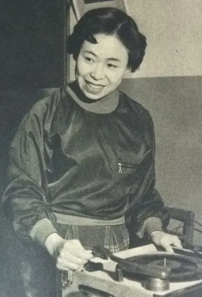 稲田悦子