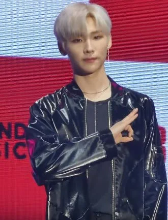 Jeon Woong