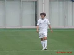 山口卓己