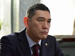 杉本哲太