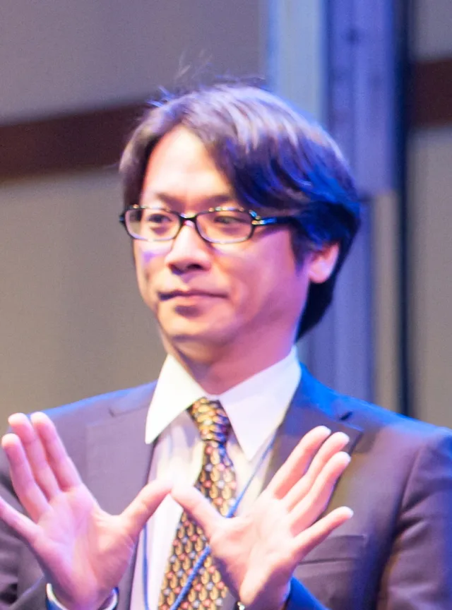 山本寛