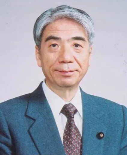 尾辻秀久