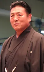 霧島一博