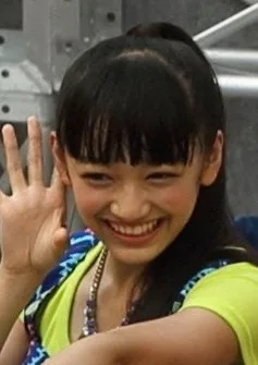 下村実生