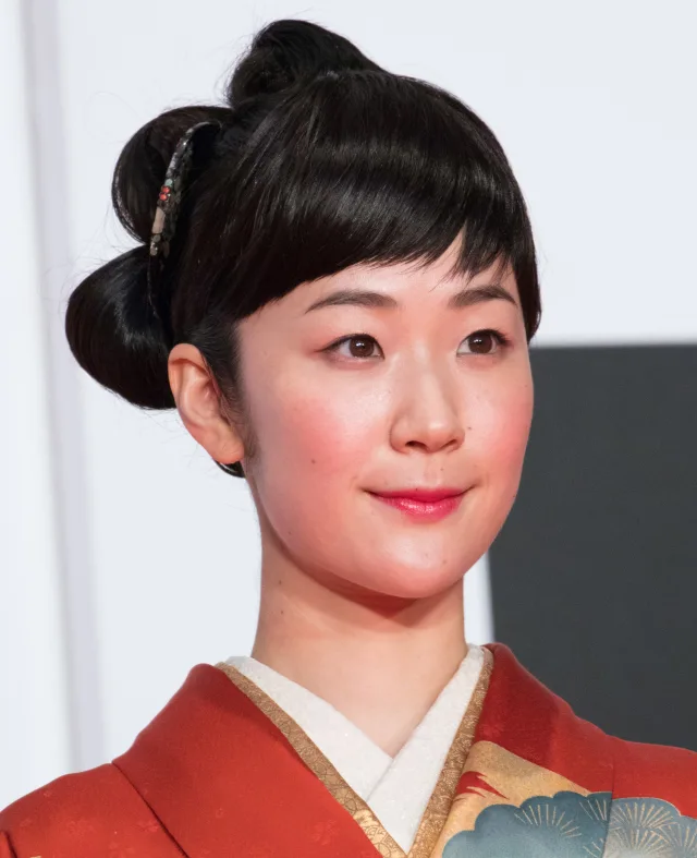 黒木華
