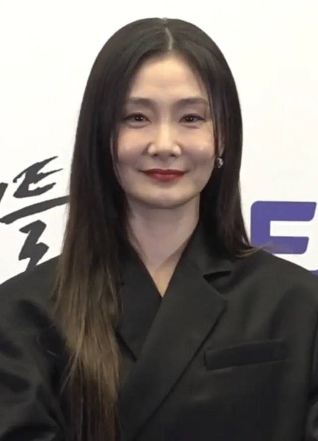 パク・ヒョジュ