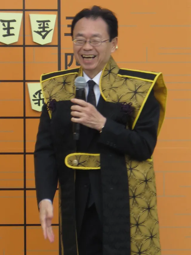 東和男