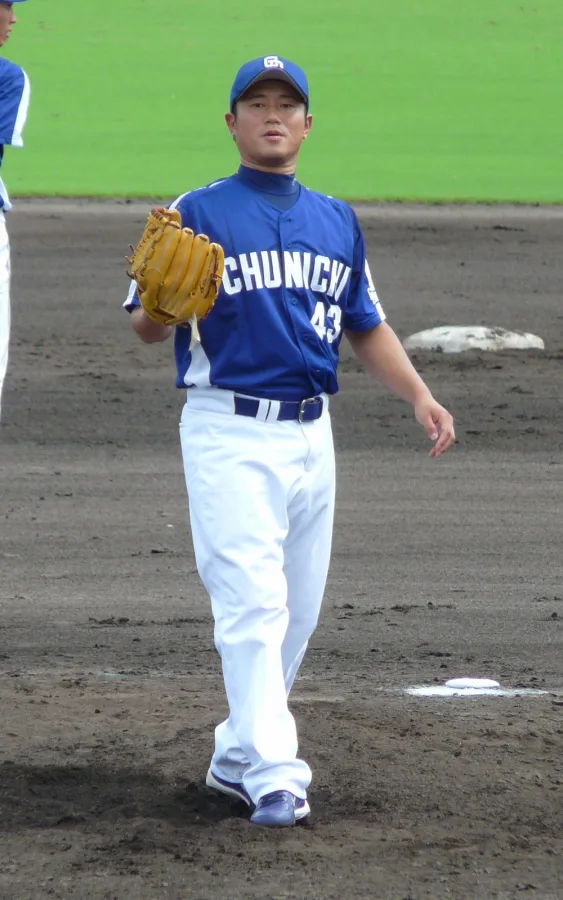 小笠原孝