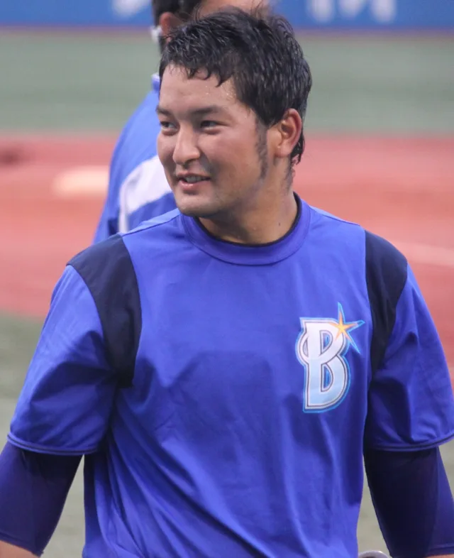 嶺井博希