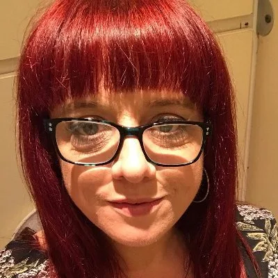 Angela Barnes
