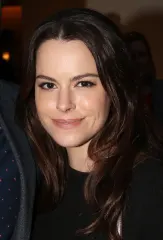エミリー・ハンプシャー