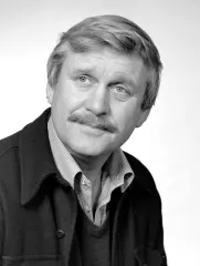 Sverre Holm