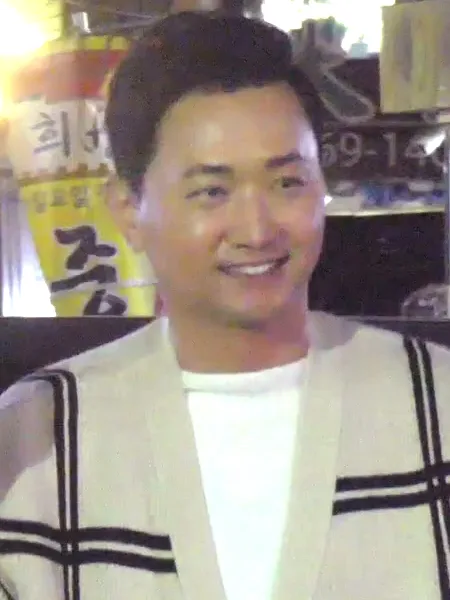 キム・ユソク