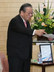 玉井義臣