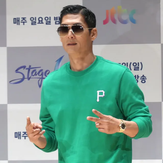 パク・ジュンヒョン