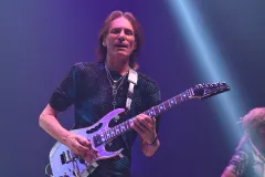 スティーヴ・ヴァイ