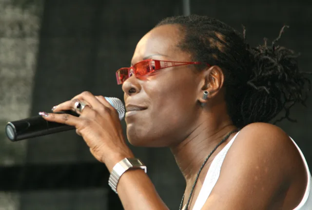 Dorretta Carter