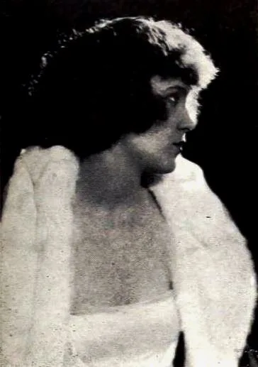 Dorothy Farnum