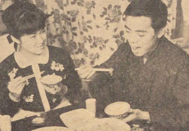 砂川啓介
