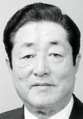 近岡理一郎