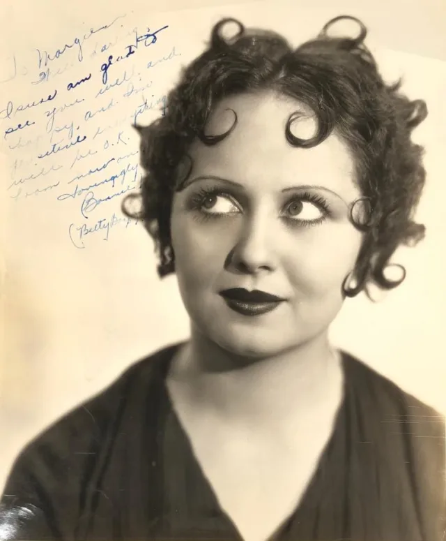 Bonnie Poe