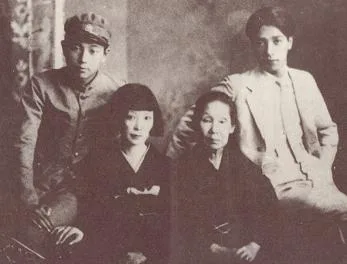 原千秋