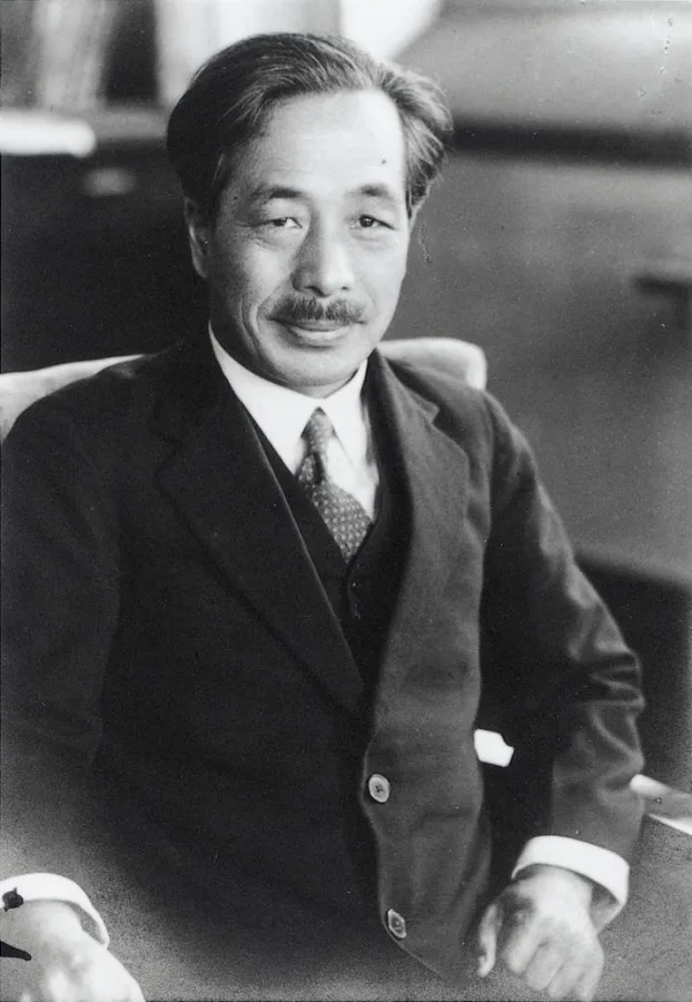 荒勝文策