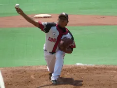 鈴江彬