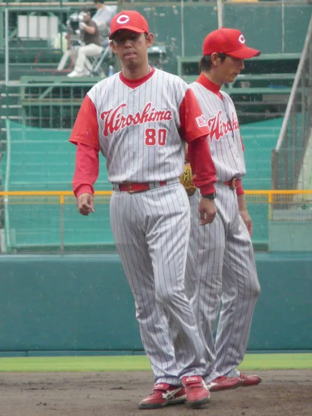 山内泰幸