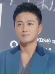 チン・テヒョン
