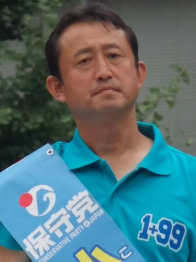 小坂英二