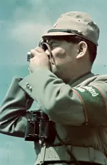 笹本駿二