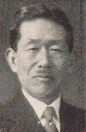 小山谷蔵