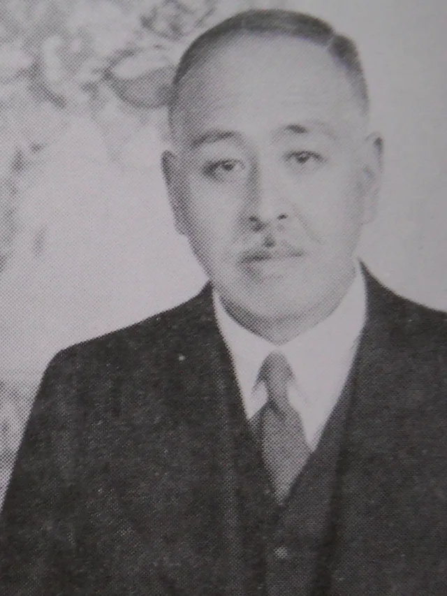 田部長右衛門 (22代)