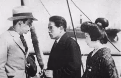一木札二