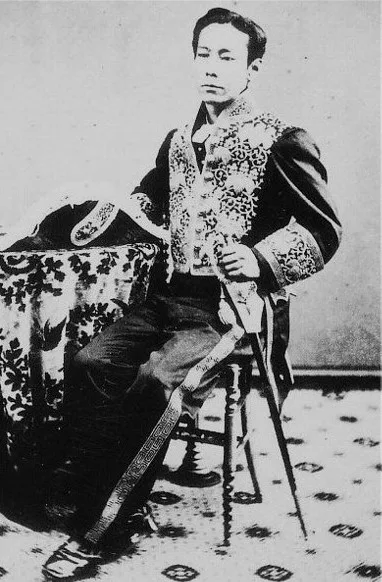 山内豊範