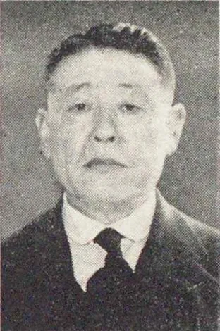板倉卓造