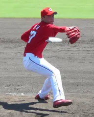 伊東昂大