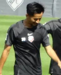 前田直輝
