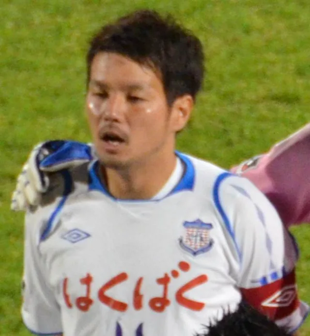山本英臣