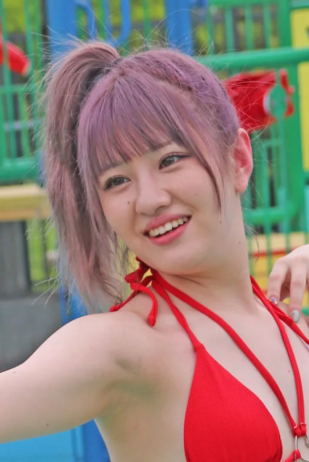 春日えな