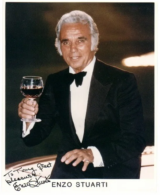 Enzo Stuarti