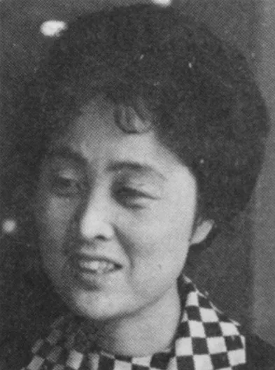上坂冬子