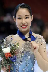 三原舞依