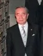 山口鶴男