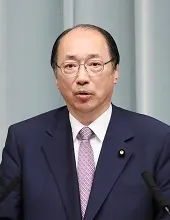 中川雅治