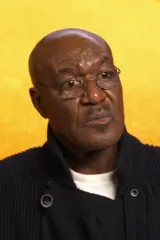 デルロイ・リンドー