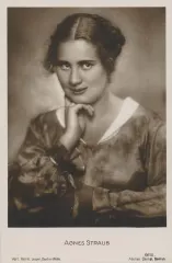 Agnes Straub